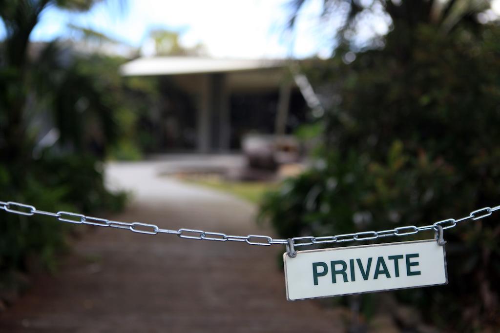 Arthouse Beachfront Accommodation Emerald Beach Exterior foto